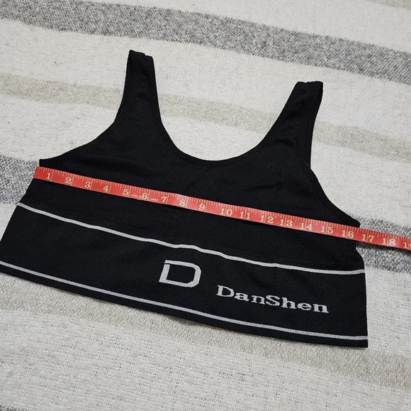 4/$20- DanShen Black Sports Bra - Picture 2 of 5